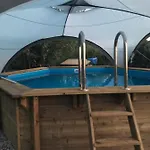 Baldies Tenne In Ostseenaehe *